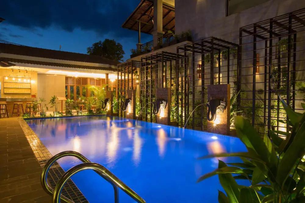 Hotel Grange Siem Reap Exteriér fotografie
